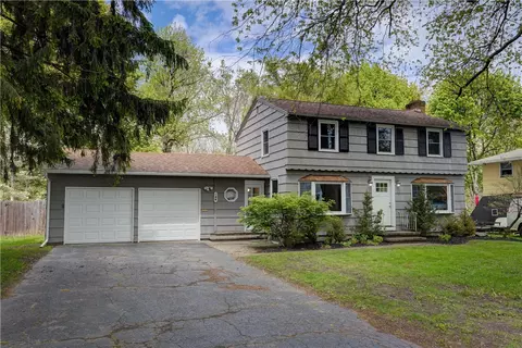 38 Plaza Dr, Irondequoit, NY 14617