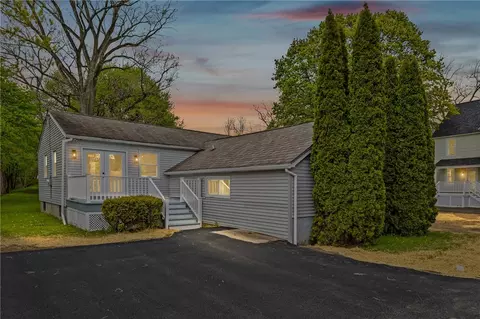 166 N Main St, Geneva, NY 14456