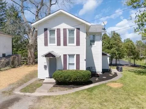 531 Vienna St, Palmyra, NY 14522