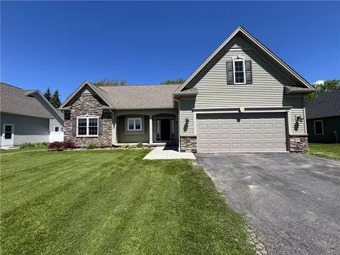 22 Cailyn Way, Sweden, NY 14420