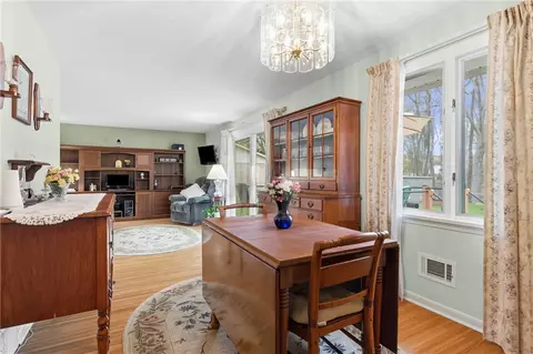 Dining - 129 Alhambra Dr, Irondequoit, NY 14622 photo 6 of 7