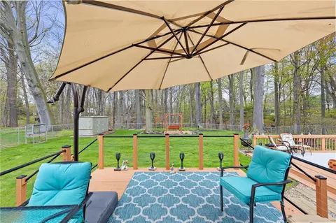 Exterior - 129 Alhambra Dr, Irondequoit, NY 14622 photo 3 of 12