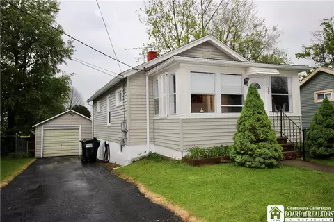 29 Park Ave, Ellicott, NY 14733