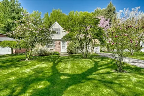 26 Southland Dr, Rochester, NY 14623
