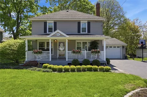 451 Ridge Rd, Webster, NY 14580