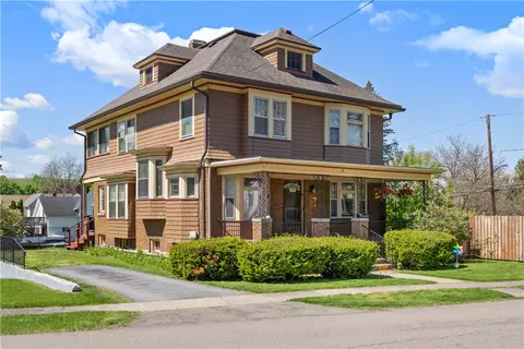 10 School St, North Dansville, NY 14437
