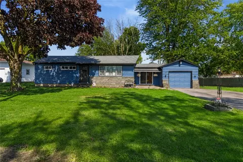 152 Ardella St, Gates, NY 14606