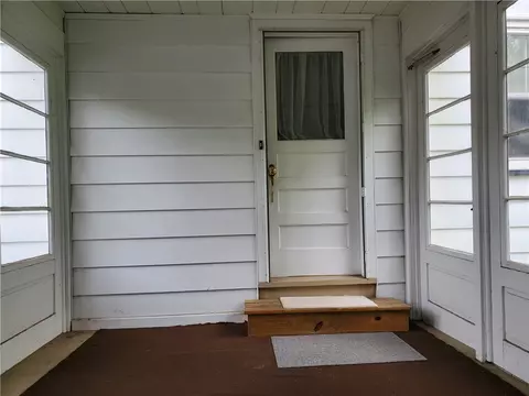 Exterior - 125 Sydenham Rd, Irondequoit, NY 14609 photo 11 of 12