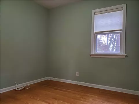 Bedroom - 125 Sydenham Rd, Irondequoit, NY 14609 photo 4 of 4