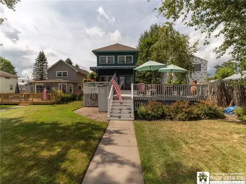 2340 W Lake Rd, Busti, NY 14710