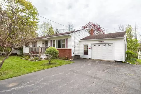 3450 Dodgeson Rd, Alexander, NY 14005