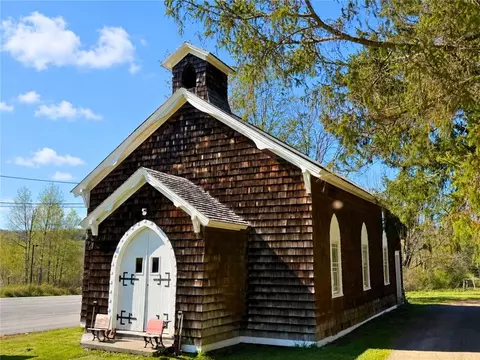 1312 State Route 10, Jefferson, NY 12093