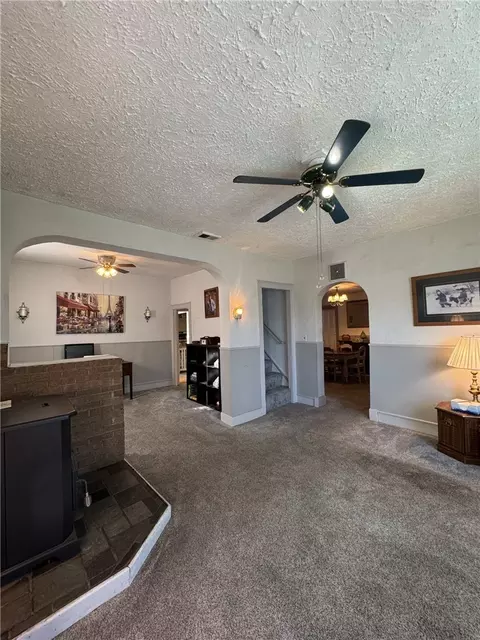 Entry Way - 5 King St, Eldred, PA 16731 photo 1 of 3