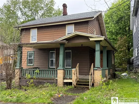 610 Prendergast Ave, Jamestown, NY 14701