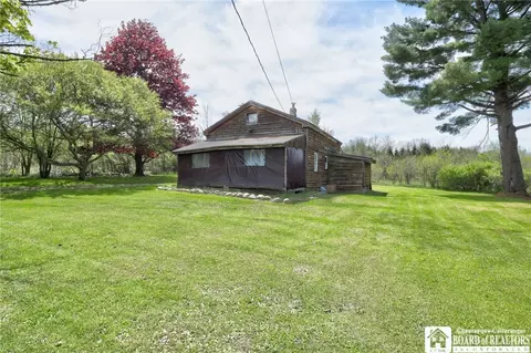 5667 Ramsey Rd, North Harmony, NY 14710