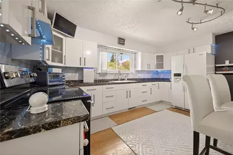 Kitchen - 126 Wildmere Rd, Irondequoit, NY 14617 photo 1 of 4