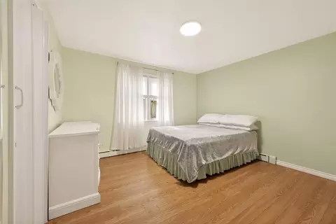 Bedroom - 126 Wildmere Rd, Irondequoit, NY 14617 photo 3 of 6