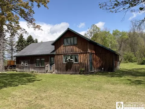 1106 Frew Run Rd, Carroll, NY 14738