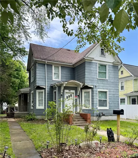 255 Lyon St, Elmira, NY 14904