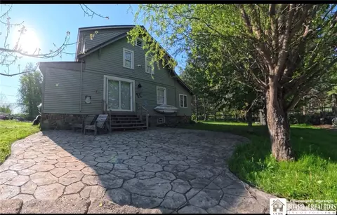 2388 W Lake Rd, Busti, NY 14710