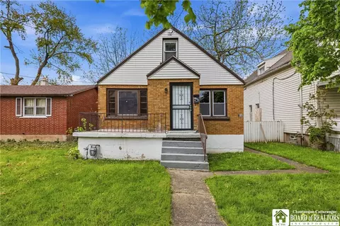 414 18th St, Niagara Falls, NY 14303