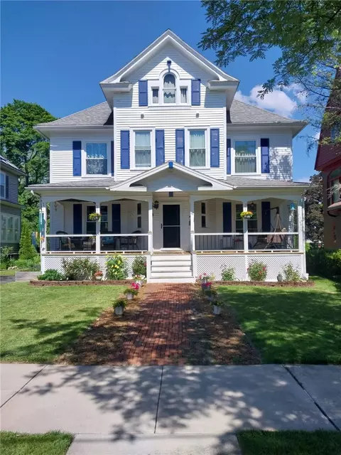 41 N Main St, Geneva, NY 14456