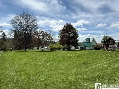 Exterior - 536 King St, Olean, NY 14760 photo 2 of 6