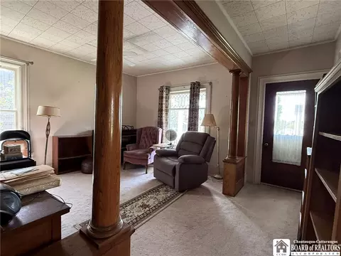 Living - 536 King St, Olean, NY 14760 photo 3 of 4