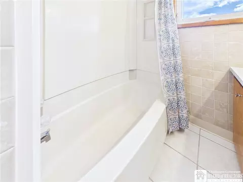 Bath - 1109 River St, Olean, NY 14760 photo 3 of 3