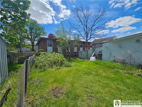 Exterior - 812 Bishop St, Olean, NY 14760 photo 3 of 8