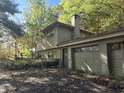 6000 County Road 36, Canadice, NY 14471