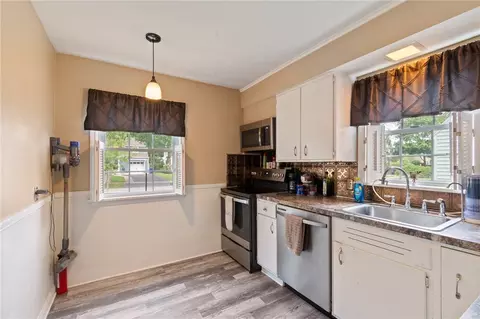 Kitchen - 175 Montclair Dr, Irondequoit, NY 14617 photo 3 of 3