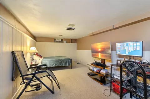 Bedroom - 175 Montclair Dr, Irondequoit, NY 14617 photo 8 of 8