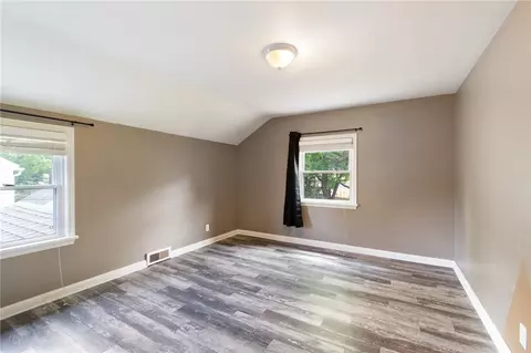 Bedroom - 175 Montclair Dr, Irondequoit, NY 14617 photo 3 of 8