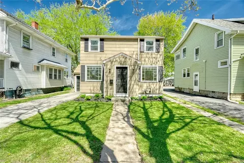 178 Scottsville Rd, Rochester, NY 14611
