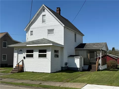 631 N Tionesta Ave, Kane, PA 16735