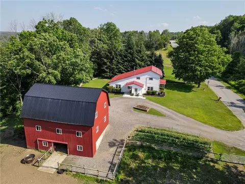 10752 Claybed Rd, Fillmore, NY 14735