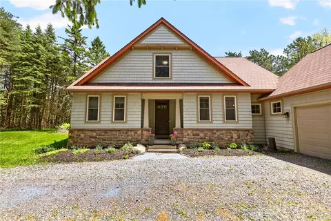 1537 Cranberry Pond, Victor, NY 14564