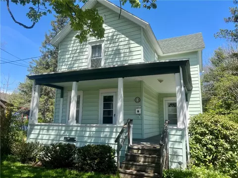 64 Gilbert St, Oneonta, NY 13820