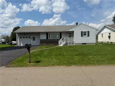 403 Maple Dr, Southport, NY 14904