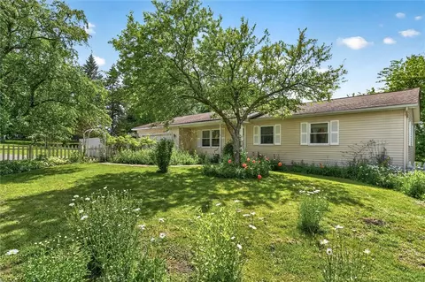 479 Churchville Riga Rd, Riga, NY 14428
