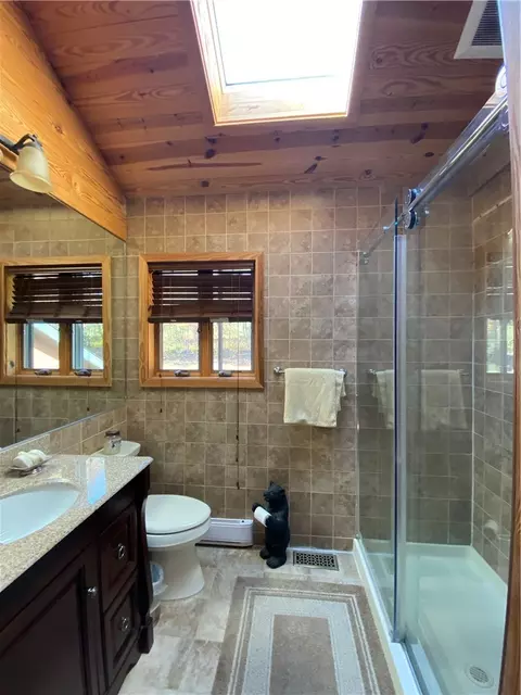 Bath - 734 Post Rd, Franklin, NY 13775 photo 2 of 4