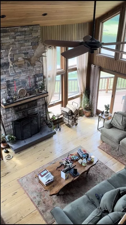 Living - 734 Post Rd, Franklin, NY 13775 photo 5 of 6