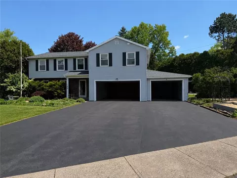 104 Carmas Dr, Greece, NY 14626