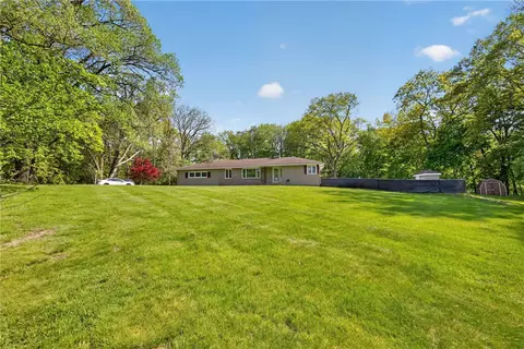 Exterior - 565 Bay Rd, Webster, NY 14580 photo 4 of 11
