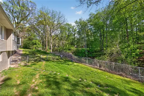 Exterior - 565 Bay Rd, Webster, NY 14580 photo 9 of 11