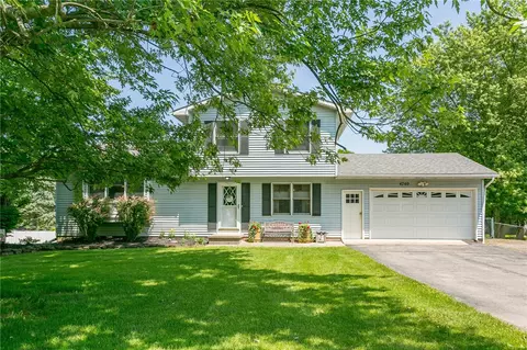 4740 Williamson Rd, Marion, NY 14505
