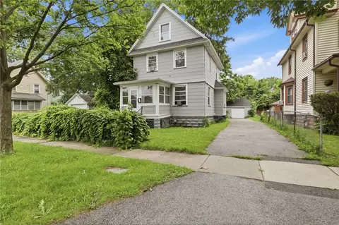 73 Salina St, Rochester, NY 14611