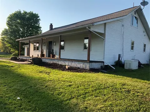 124 Johnson Rd, Parish, NY 13131
