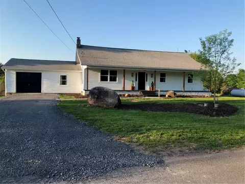 124 Johnson Rd, Parish, NY 13131